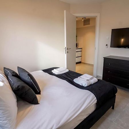 Апартаменти Yalarent Jasmine 3Br Apt Ейлат Екстер'єр фото